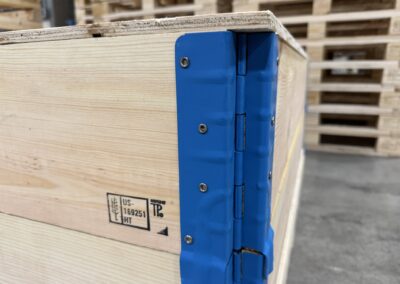 Pallet Collar hinge lid