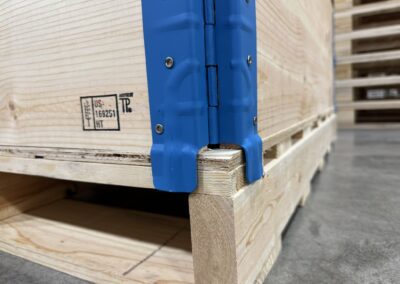 pallet collar hinge blue ispm-15